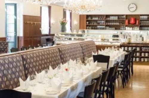 Tour, Dinner & Concert in Schönbrunn Palace 2
