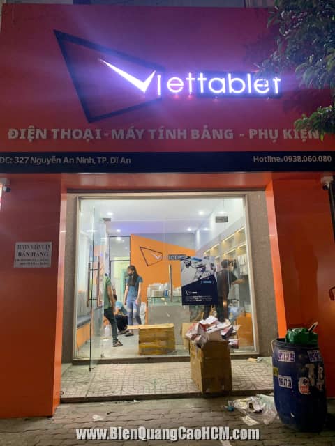 thi công bảng hiệu viettablet bình dương