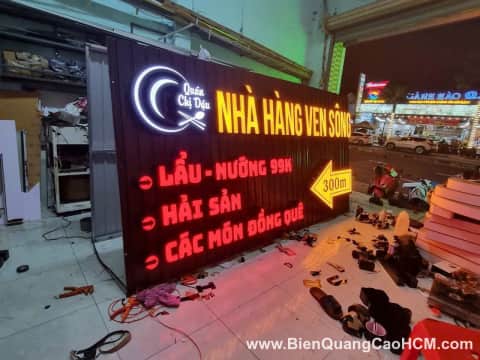bảng hiệu nhà hàng tại tphcm