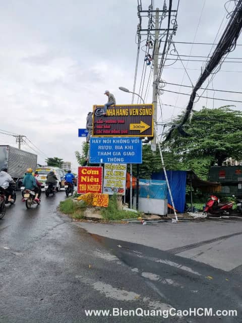 làm bảng hiệu nhà hàng giá rẻ tại tphcm