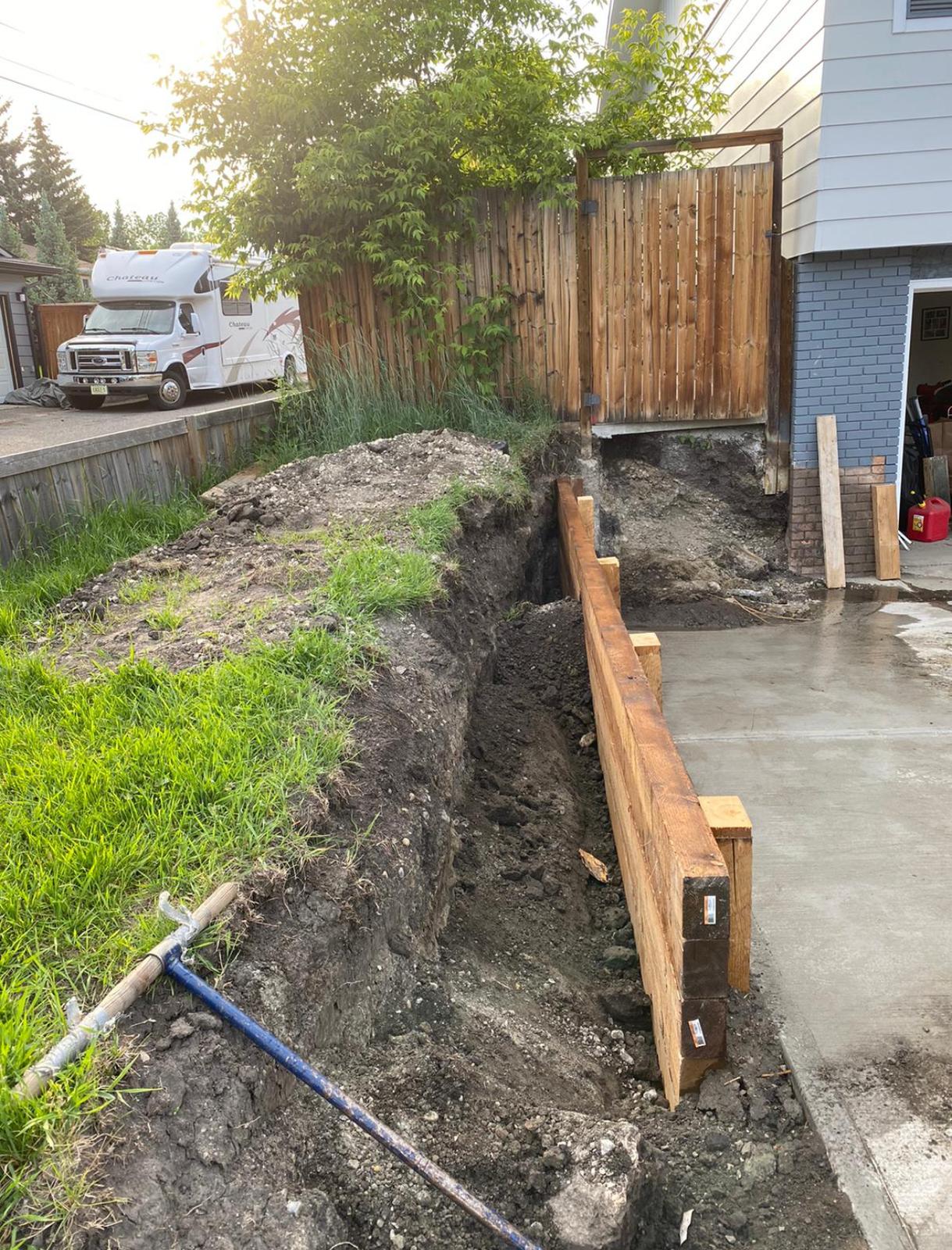 Retaining Walls Installation