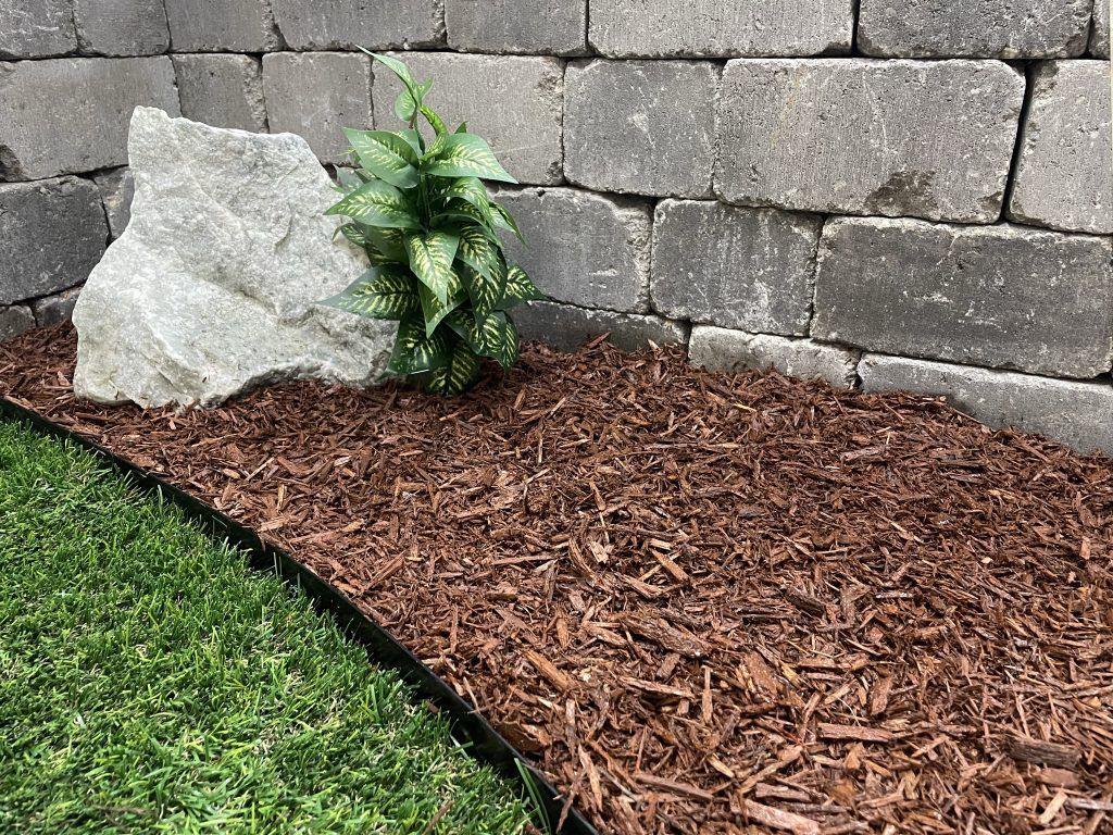 Expert Mulch Installation