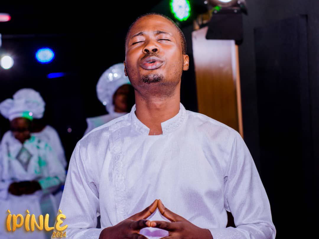 Worshipper