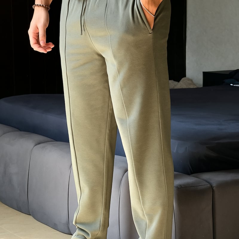 Men’s Relaxed Fit Trouser – Dark Olive
