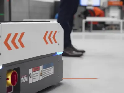 KUKA KMP 600-S diffDrive 4