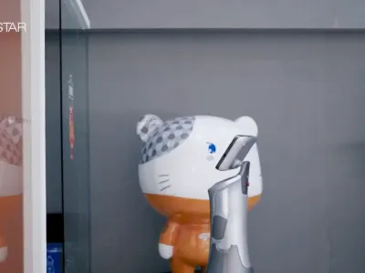GreetingBot Nova 8