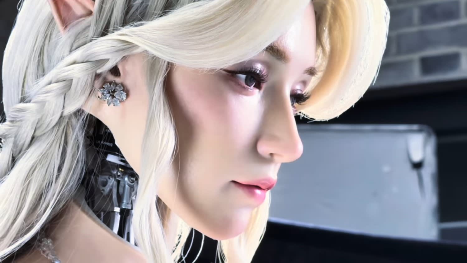 ELF V1 Series Emotional AI Robot Head