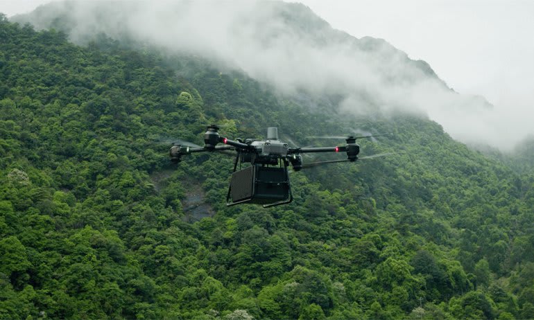 DJI FlyCart 30 - Image 1