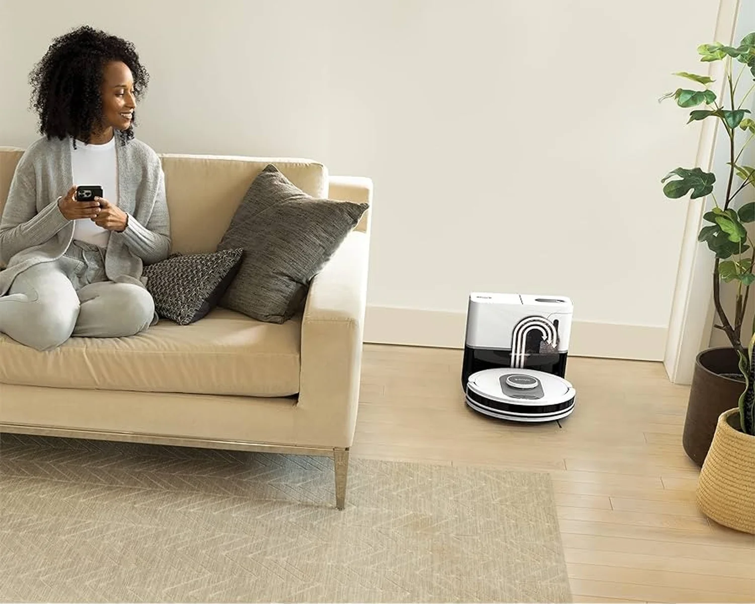 Shark AV2511AE AI Robot Vacuum - Image 1