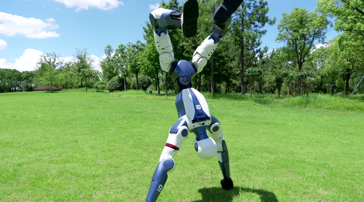 Unitree R1 - Image 2