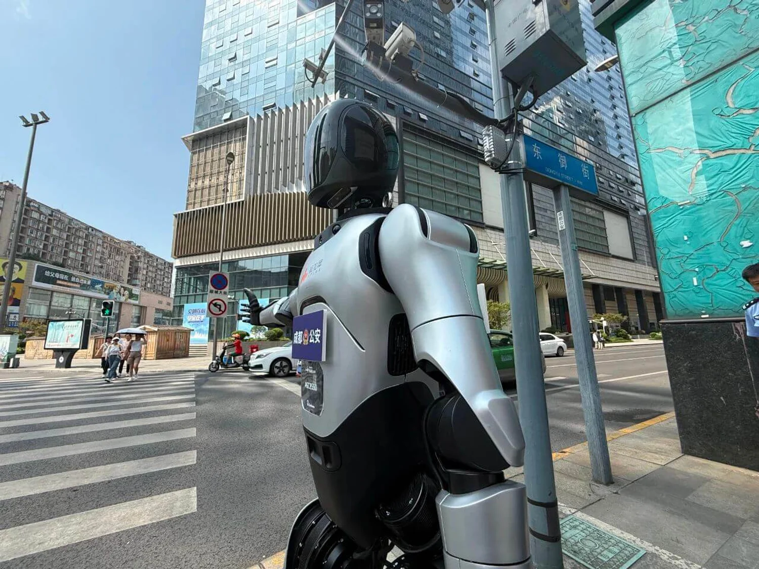 Ultra Magnus - Image 2