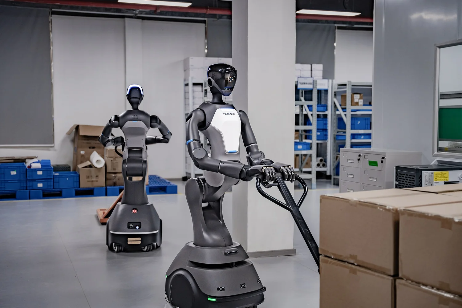 PaXini's Tora One Demonstrates Autonomous Mastery at CES 2026 with Ice ...