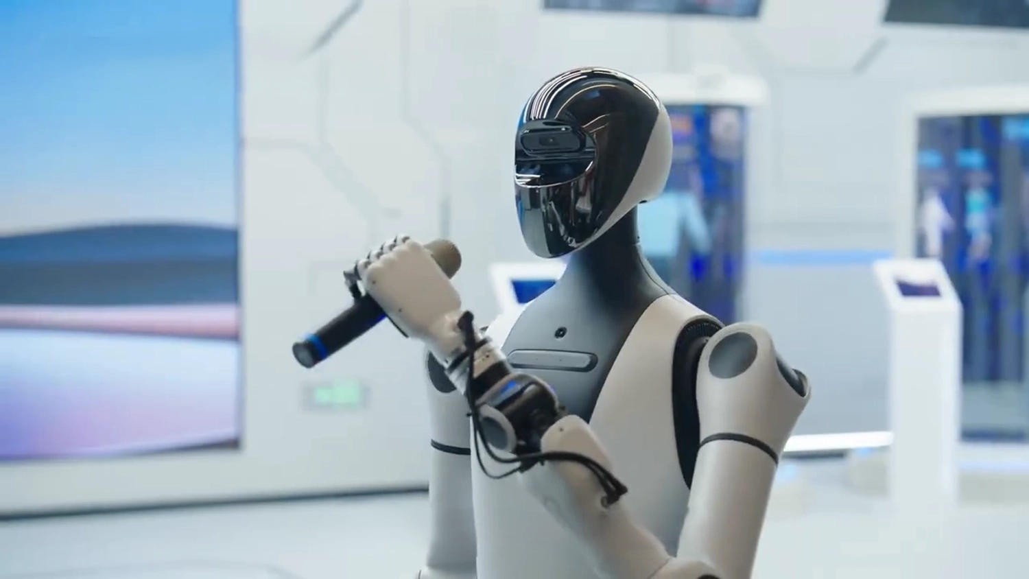 Titan Yi 2.0 - Image 2