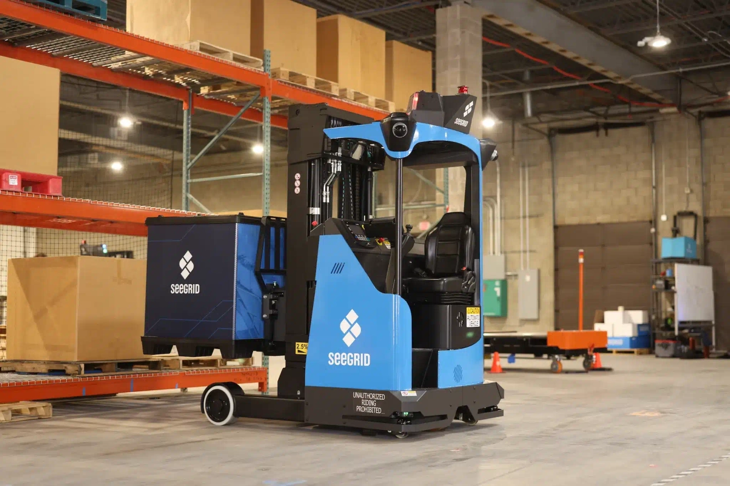 Tow Tractor S7 AMR - Image 2
