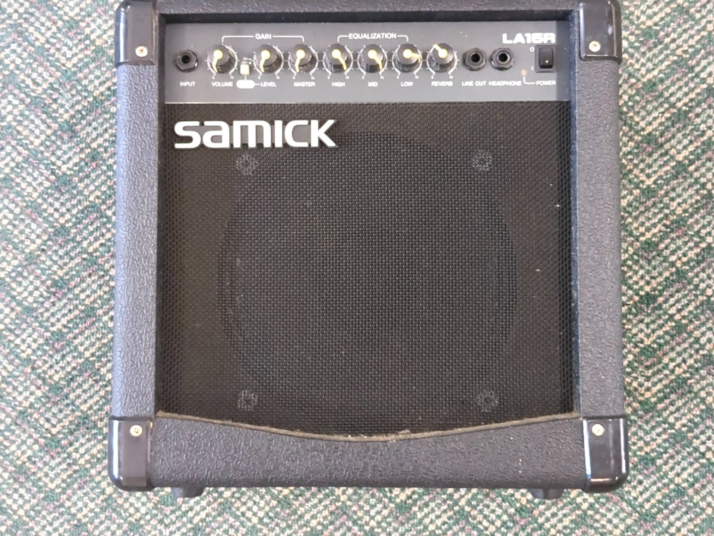 Samick LA15R Guitar Combo Amplifier
