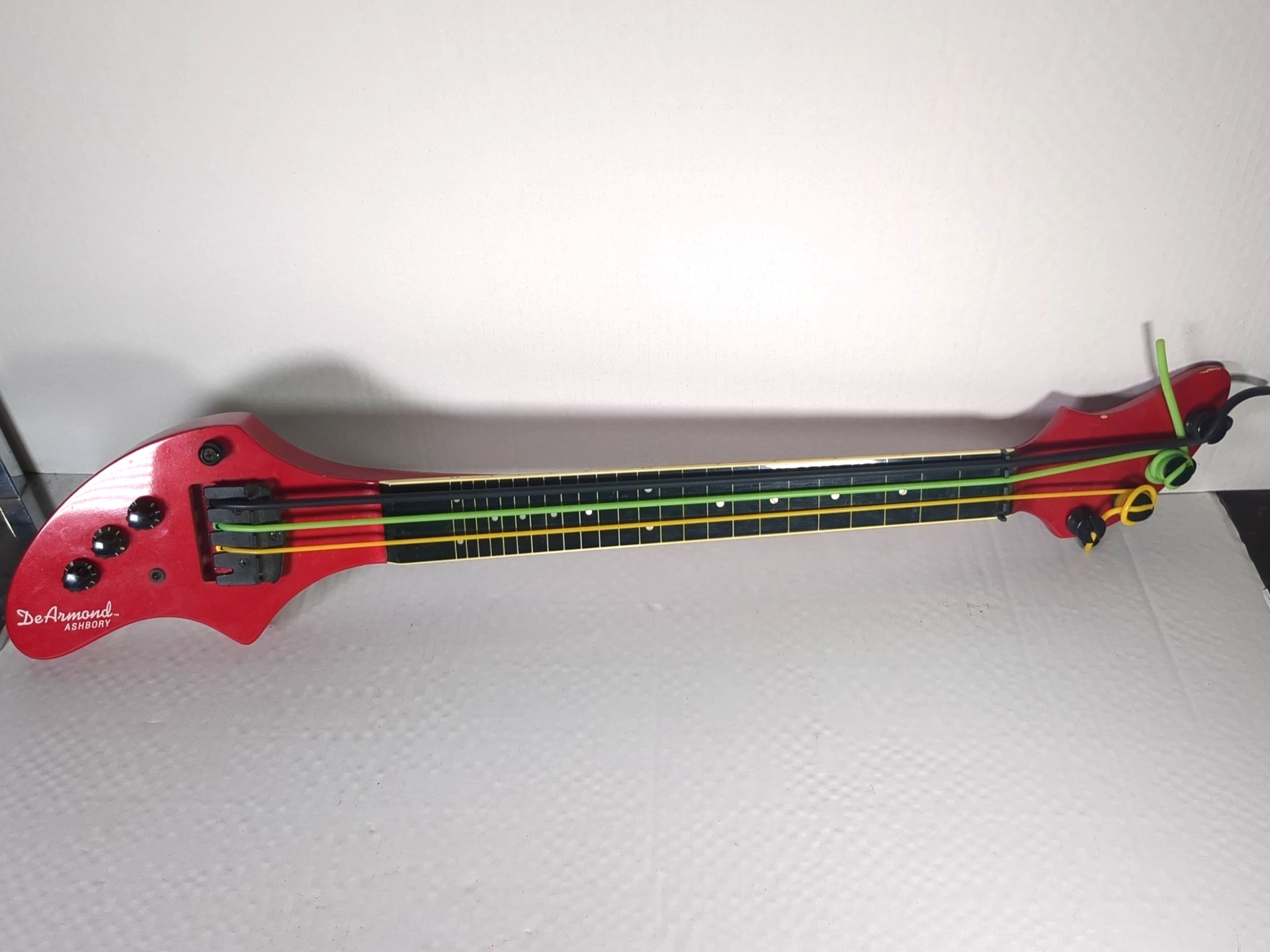 DeArmond Ashbory Bass Guitar, Red with Case 