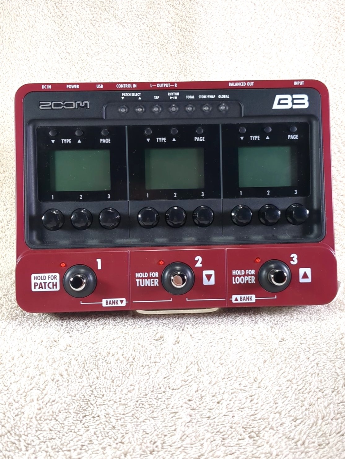 Zoom B3 Multi-Effects Processor, Red, Model B3