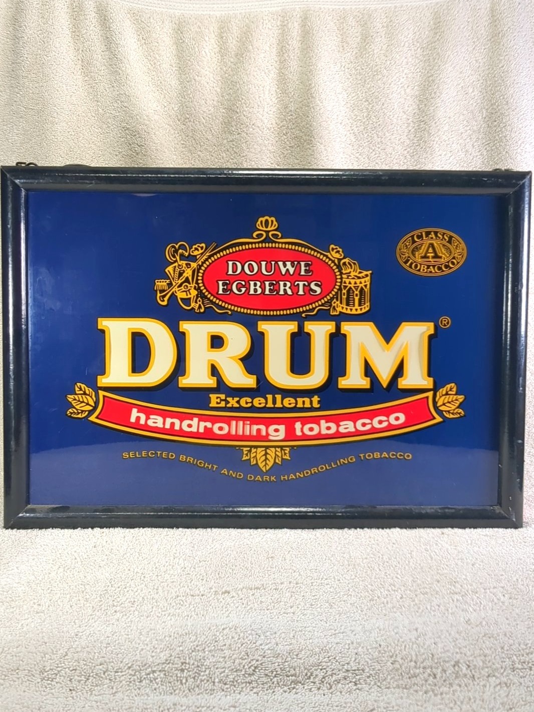 Douwe Egberts Drum Excellent Handrolling Tobacco Lighted Advertising Sign