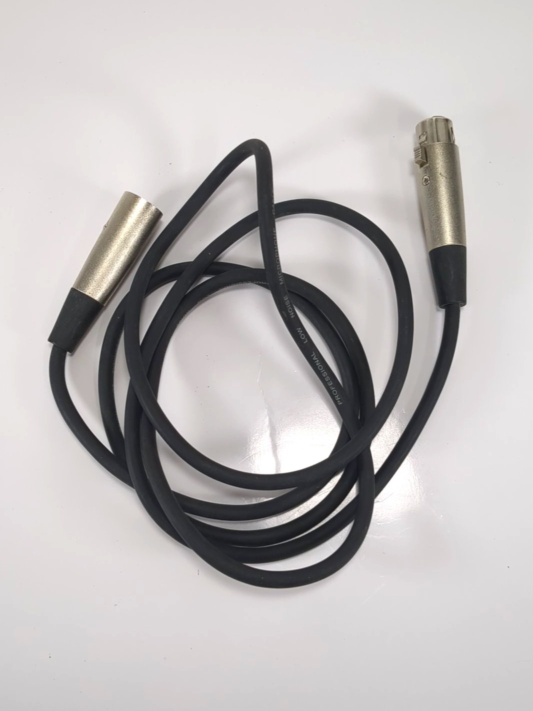 Professional Low Noise Microphone Cable 6 ft, XLR 3-Pin