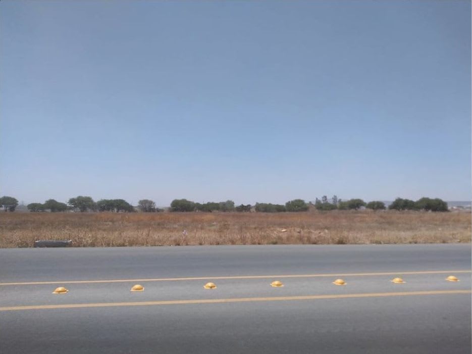Imagen 6 de TERRENO INDUSTRIAL EN VENTA 9700 M CERCA DEL AEROPUERTO QUERETARO