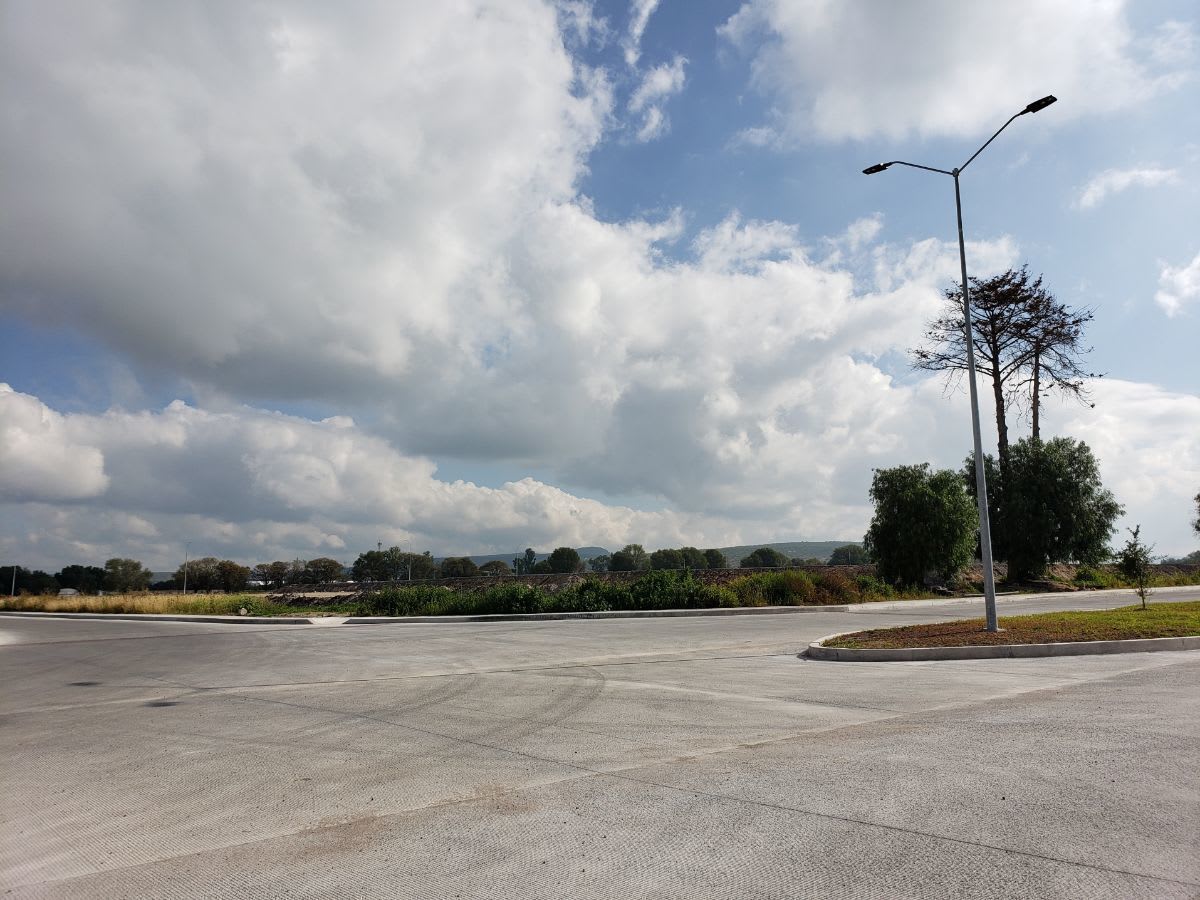 Imagen 2 de TERRENO INDUSTRIAL EN VENTA 22800M EN PARQUE CERCA DEL AEROPUERTO QUERETARO