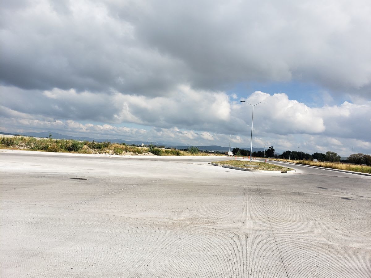 Imagen 3 de TERRENO INDUSTRIAL EN VENTA 22800M EN PARQUE CERCA DEL AEROPUERTO QUERETARO