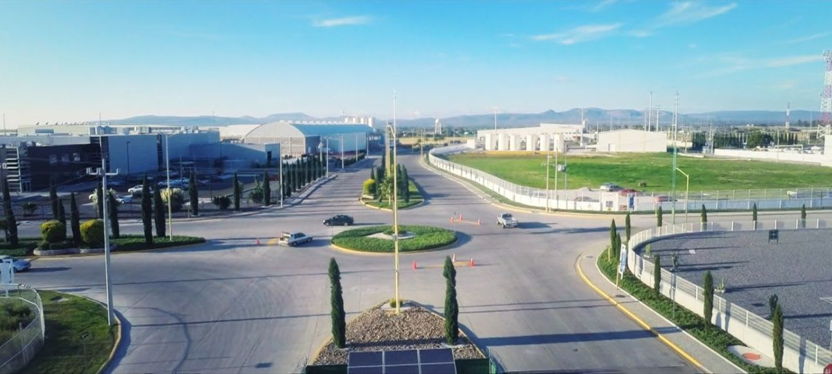 Imagen 19 de TERRENO INDUSTRIAL EN VENTA 18500 M PARQUE INDUSTRIAL CERCA DE QUERETARO
