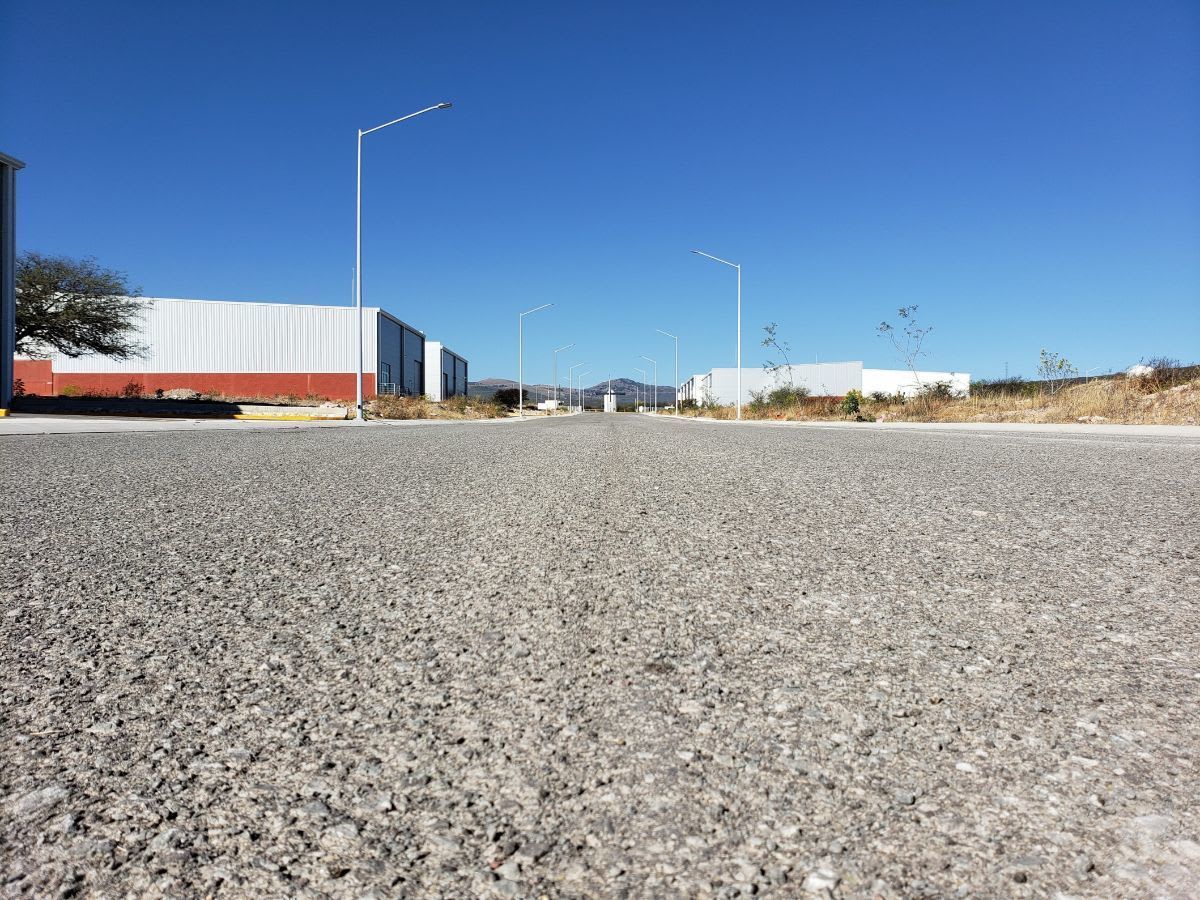Imagen 3 de TERRENO INDUSTRIAL 2100 M EN VENTA CERCA DEL PARQUE INDUSTRIAL QUERETARO
