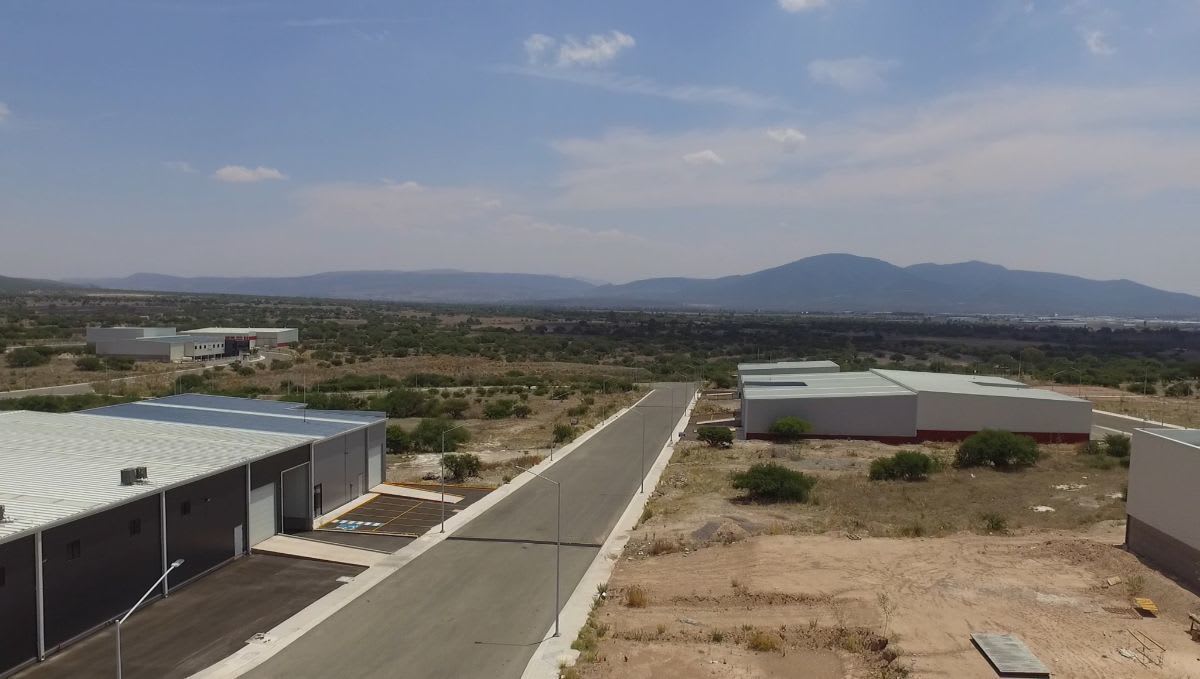 Imagen 10 de EN VENTA TERRENO INDUSTRIAL 1000 M CERCA DEL PARQUE INDUSTRIAL QUERETARO