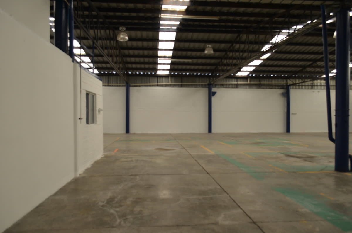 Imagen 9 de BODEGA INDUSTRIAL EN VENTA CON RENTABILIDAD EN SANTA ROSA JAUREGUI QUERETAR