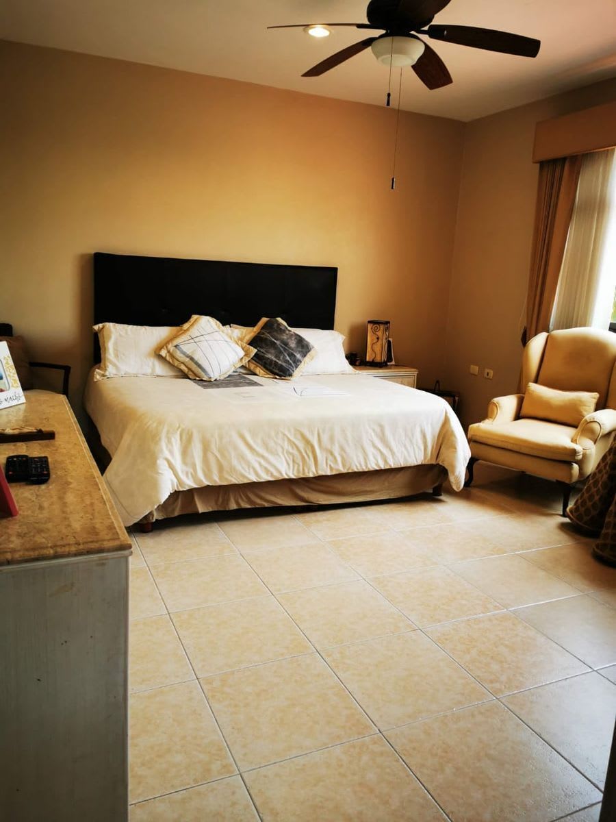 Imagen 16 de Espectacular casa en renta o venta en Fraccionamiento Montecristo, Mérida