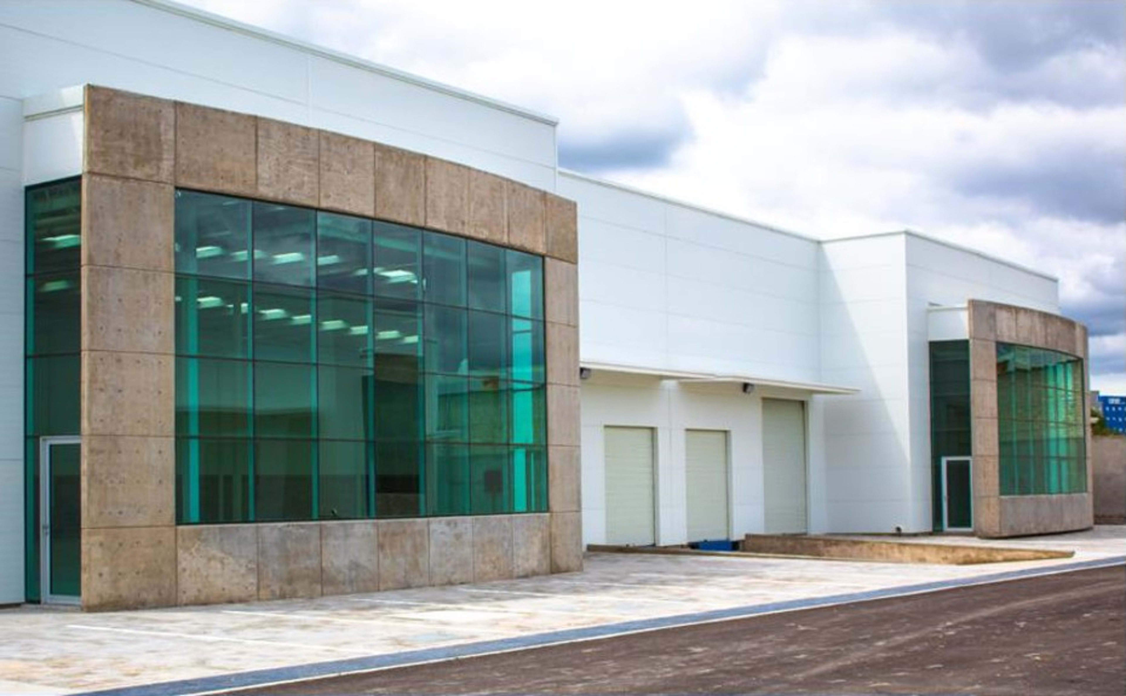 Imagen 2 de BODEGA EN VENTA 500 M AL SUR DE QUERETARO