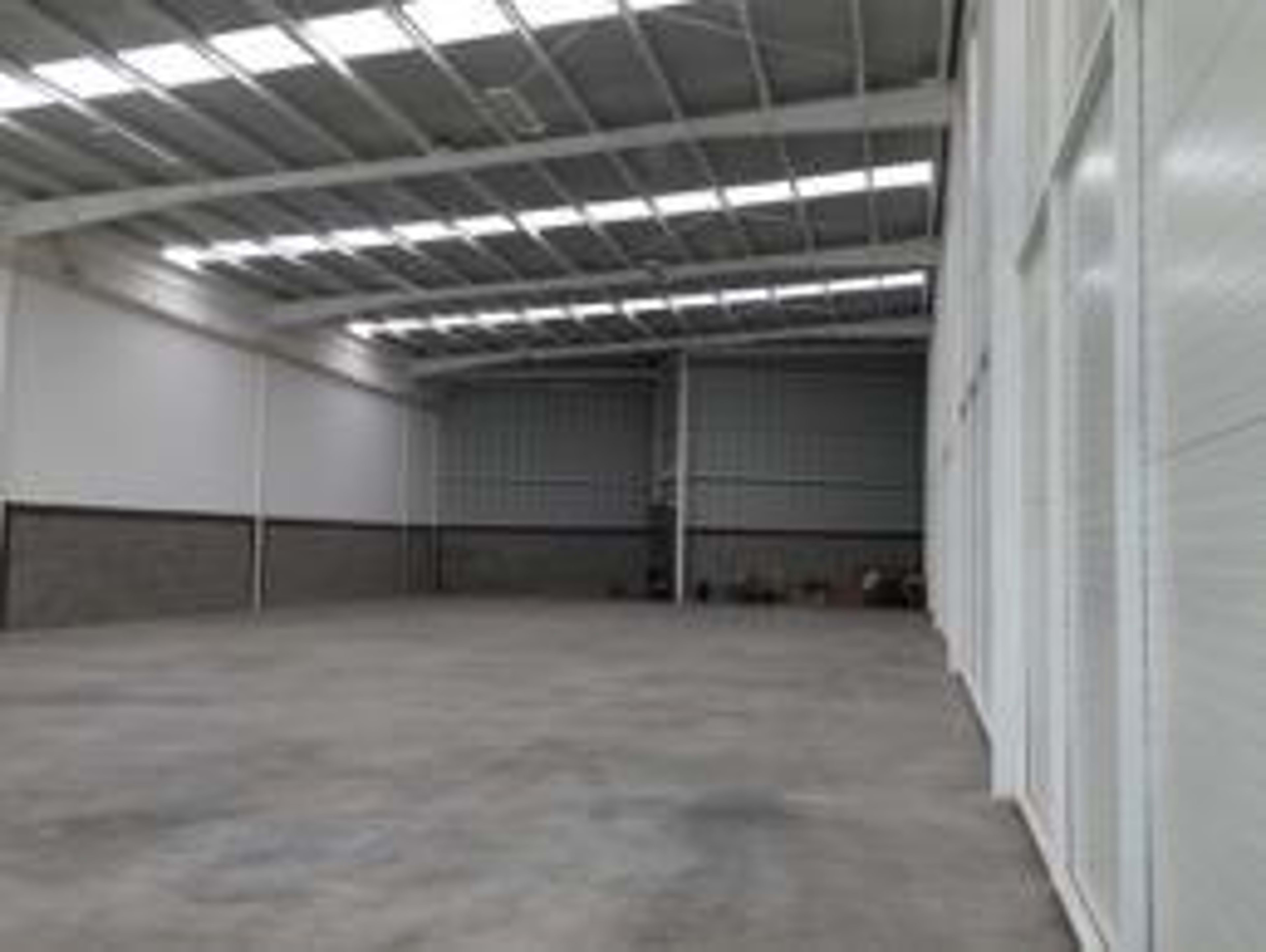 Imagen 7 de BODEGA EN VENTA 500 M AL SUR DE QUERETARO