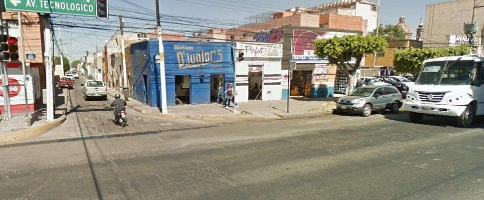 Terreno comercial en esquina del centro historico, Querétaro 