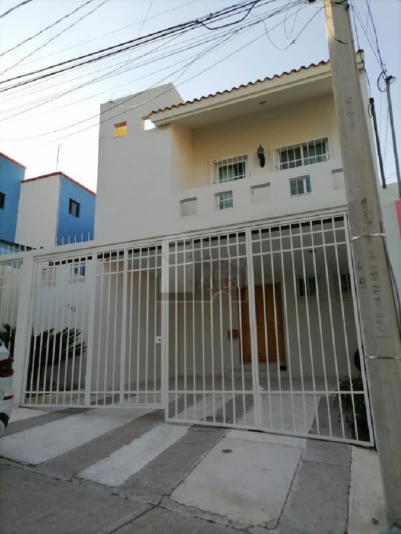 Imagen 11 de Casa sola en venta en Rinconada de los Andes, San Luis Potosí