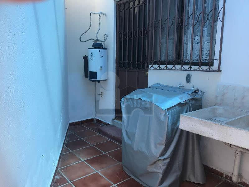 Imagen 3 de Casa sola en renta en Lomas 4a Sección, San Luis Potosí 