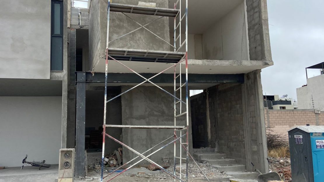 V1827 Casa en Fracc. CIMAZUL