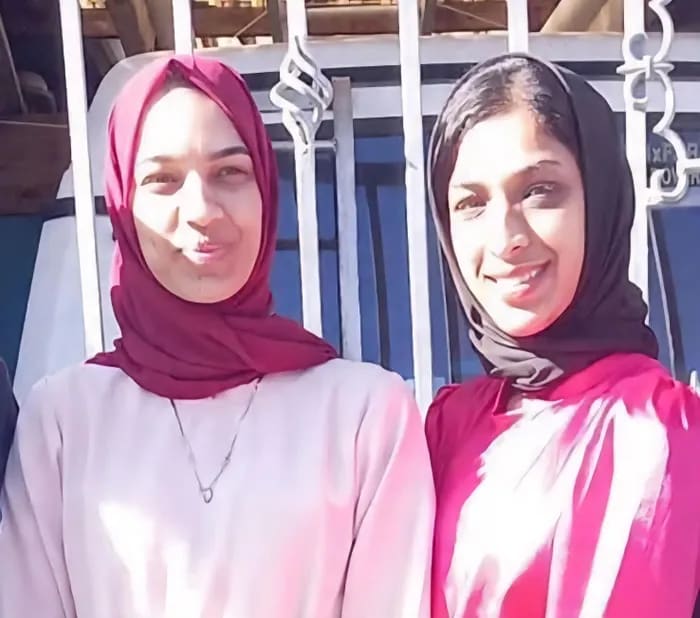 Photo:Family of murdered Mitchells Plain sisters pleads for compassion and an end to speculation – South African Daily