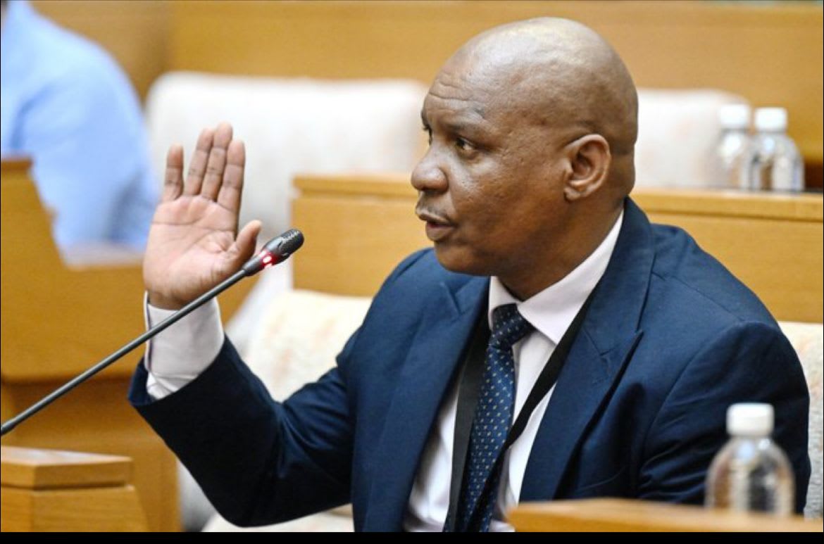 Photo:Nkabinde says Brown Mogotsi sends stupid messages– South African Daily”