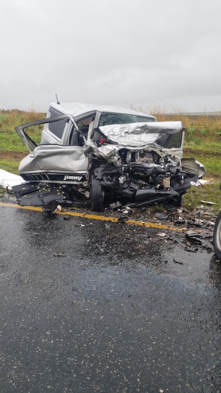 Photo:Four people die in R38 head crash – South African Daily
