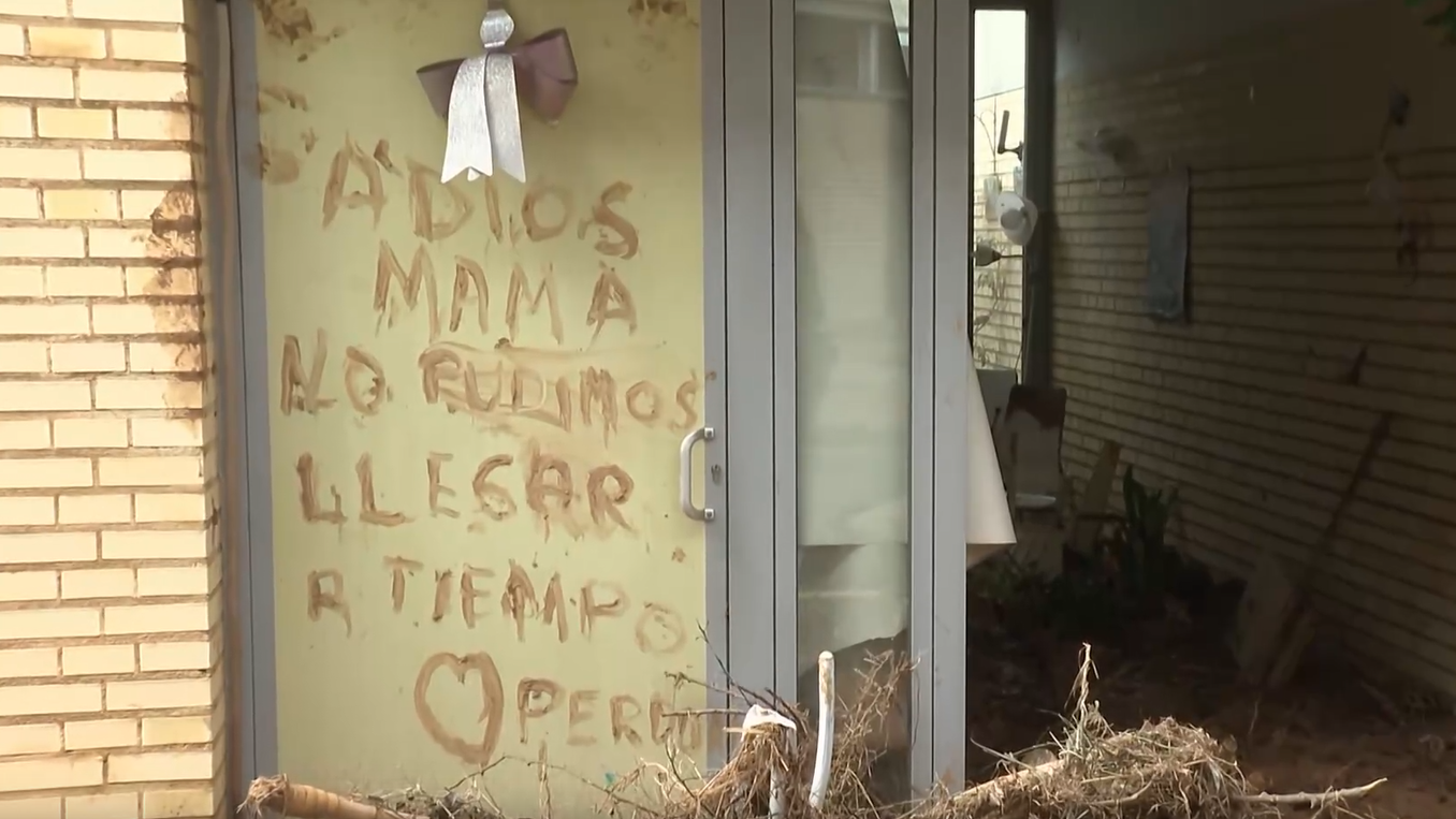 Adiós, mamá