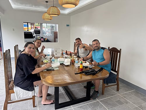 Lunch at Kawasan Quest basecamp Badian