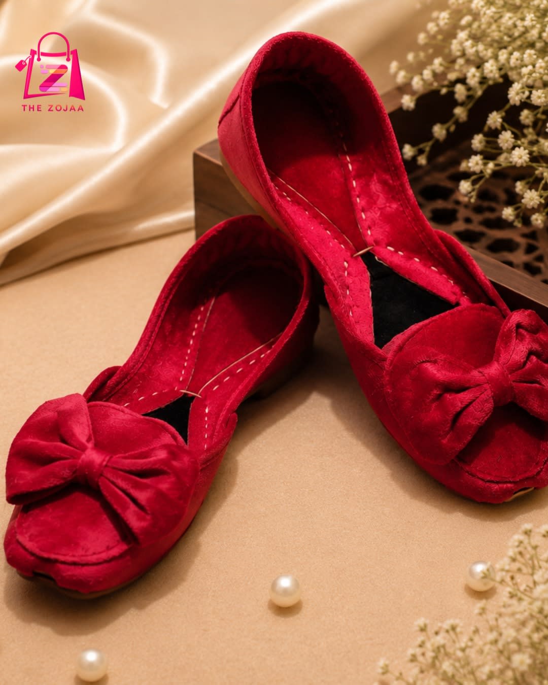  Shoking Pink velvet Bow khussa