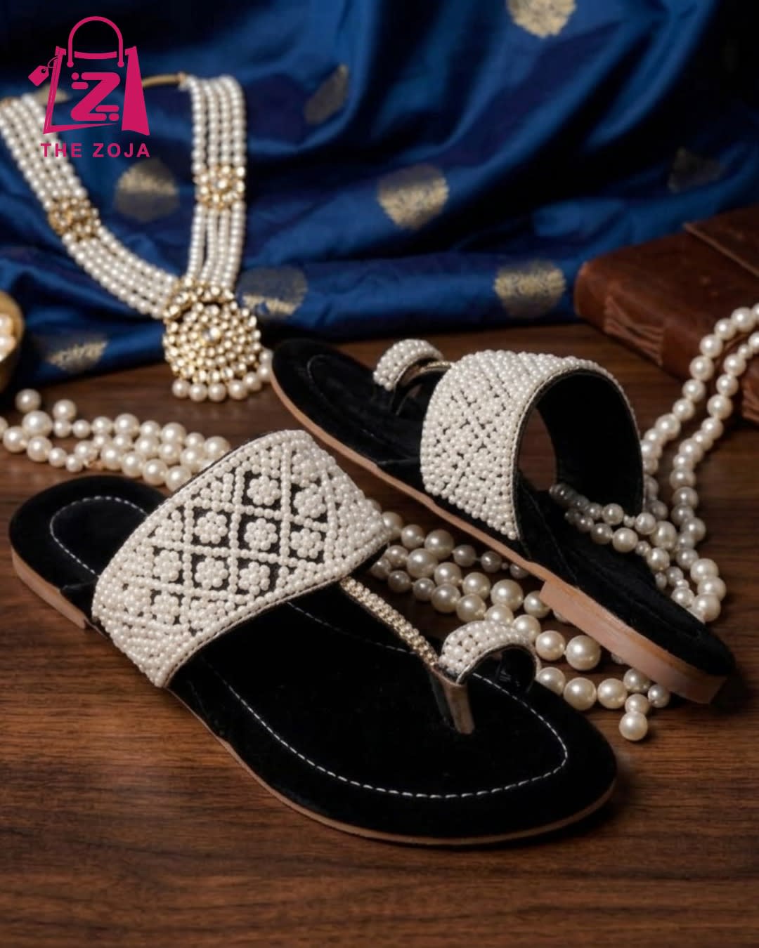 Moti Mahal Black Kolhapuri