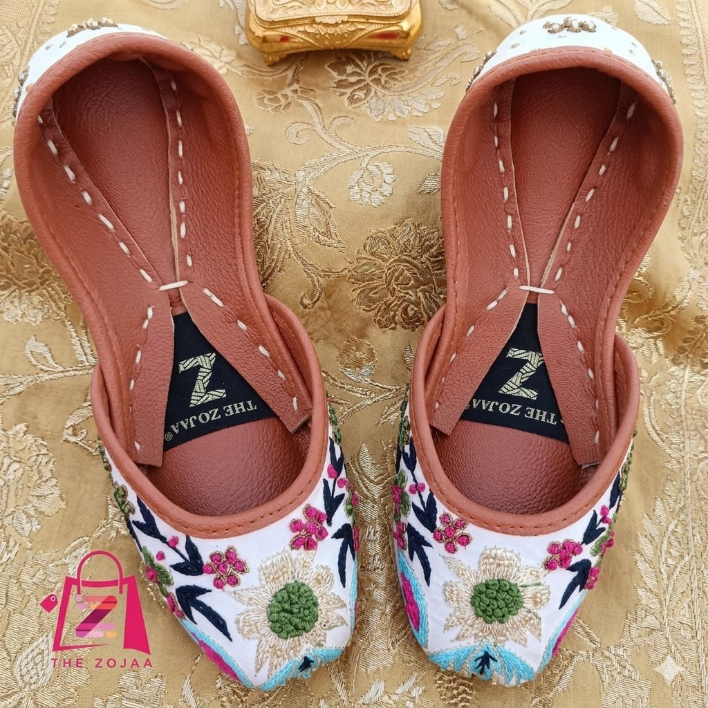 Floral Ivory Khussa
