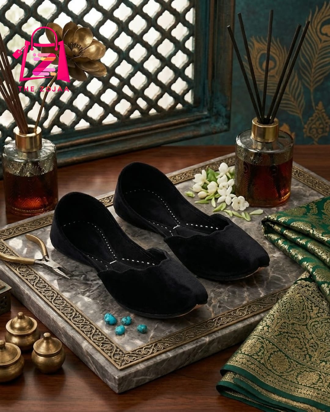 Black Mehfil Velvet Khussa 