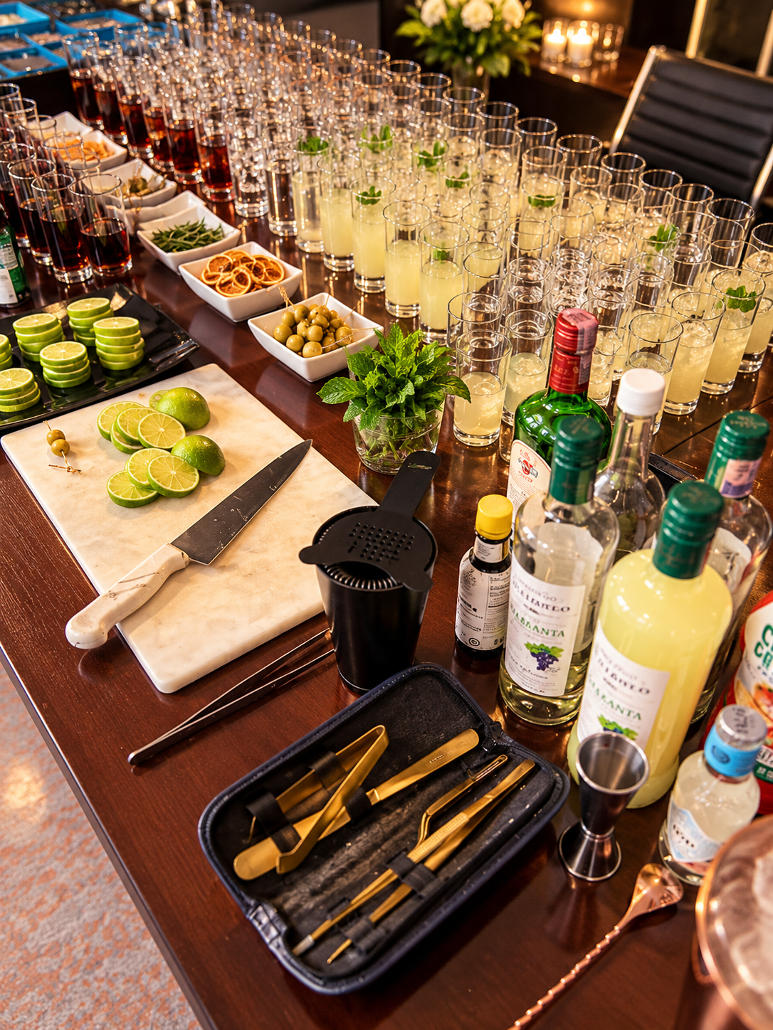 🍸 Coctelería en casa: ¡Conviértete en bartender por un día!