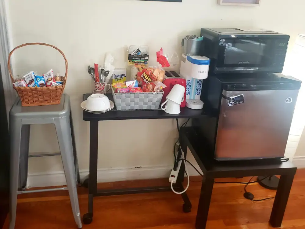 Cozy kitchenette with snacks available.