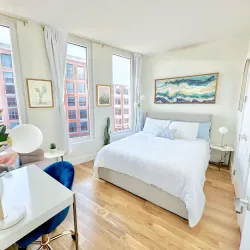 Large 1 Bedroom - Massive Private Terrace - Luxury Building - Williamsburg/Greenpoint 