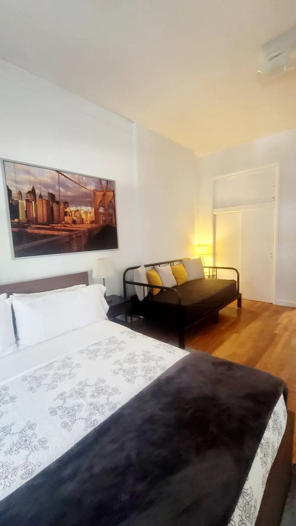 Bright modern bedroom with daybed.